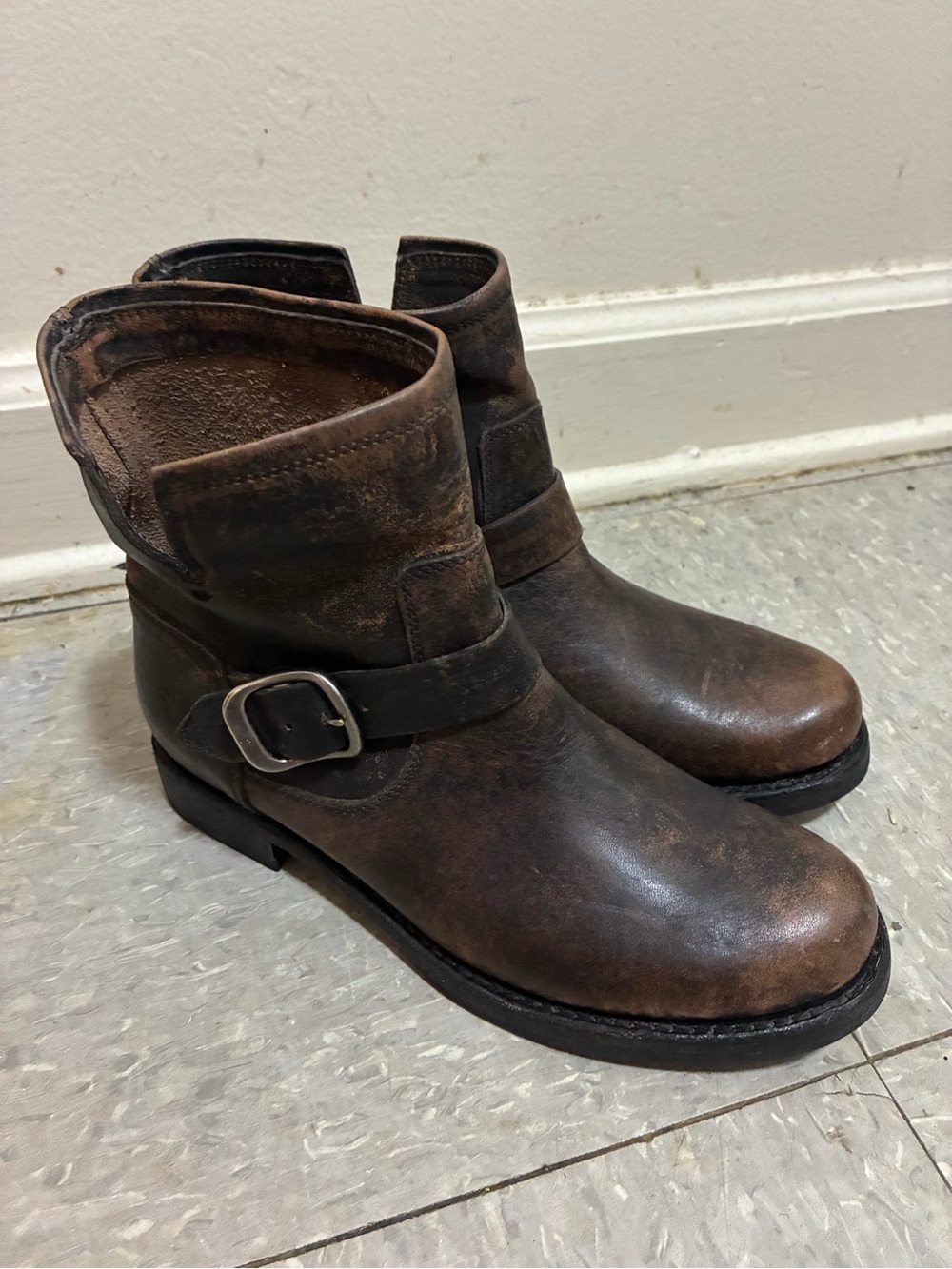 Frye Veronica Bootie Brown Distressed Leather Silver Buckle Ankle Boots 7.5